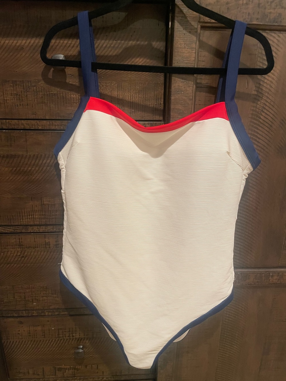 Shade & Shore White One-Piece Swimsuit with Navy Straps and Red Neckline